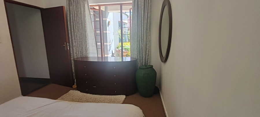 4 Bedroom Property for Sale in WestLake Country Safari Estate North West